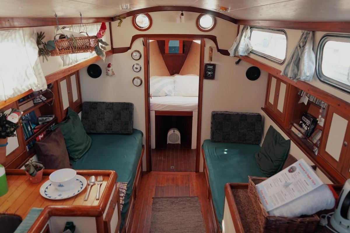 فندق Cozy Lisbon Marina Sleepaboard - Sail Away المظهر الخارجي الصورة